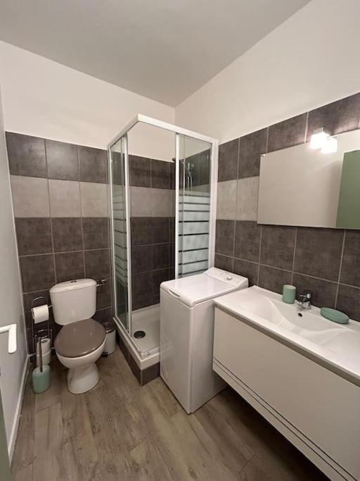 Apartament L'Incontournable Awinion Zewnętrze zdjęcie